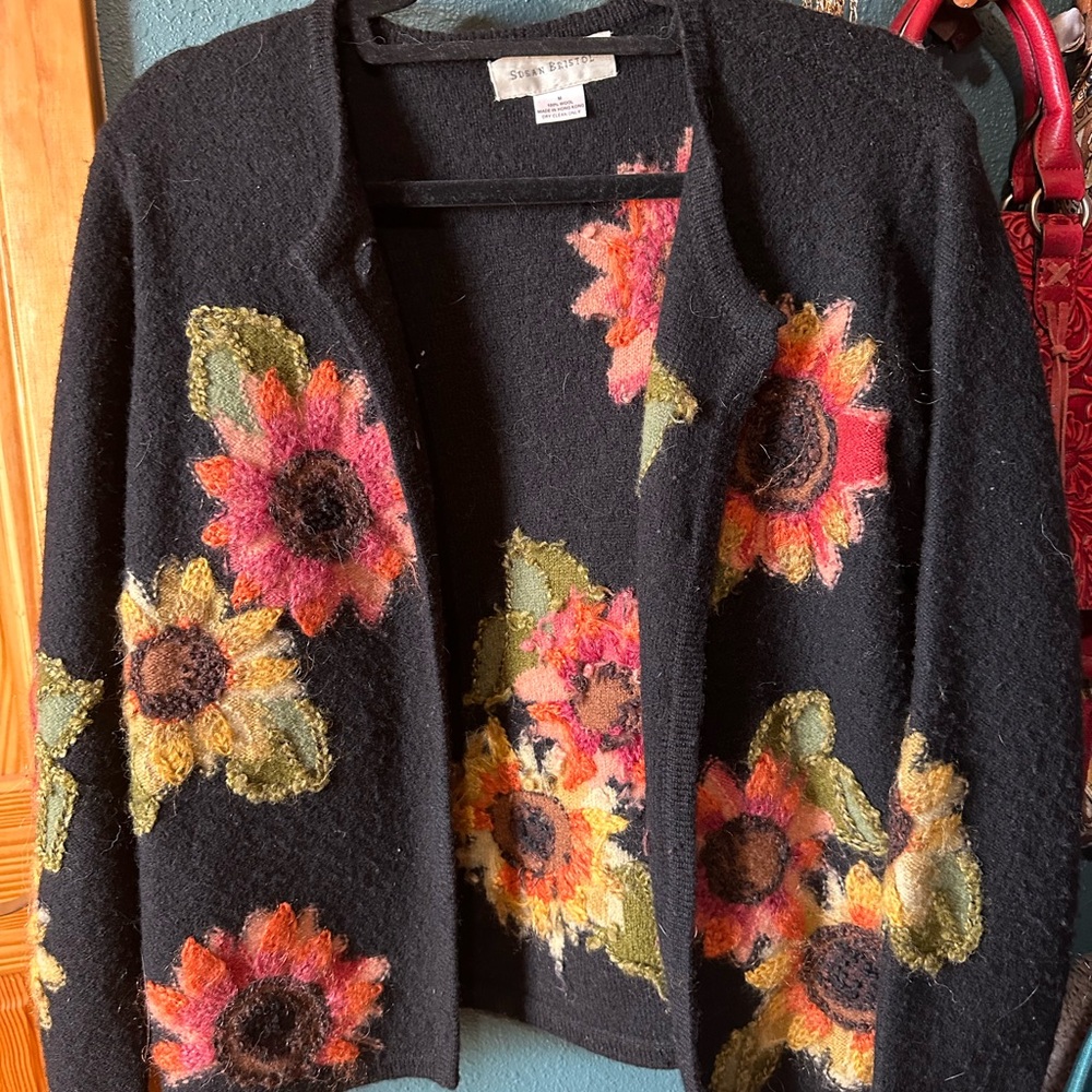 Black Sunflower sweater